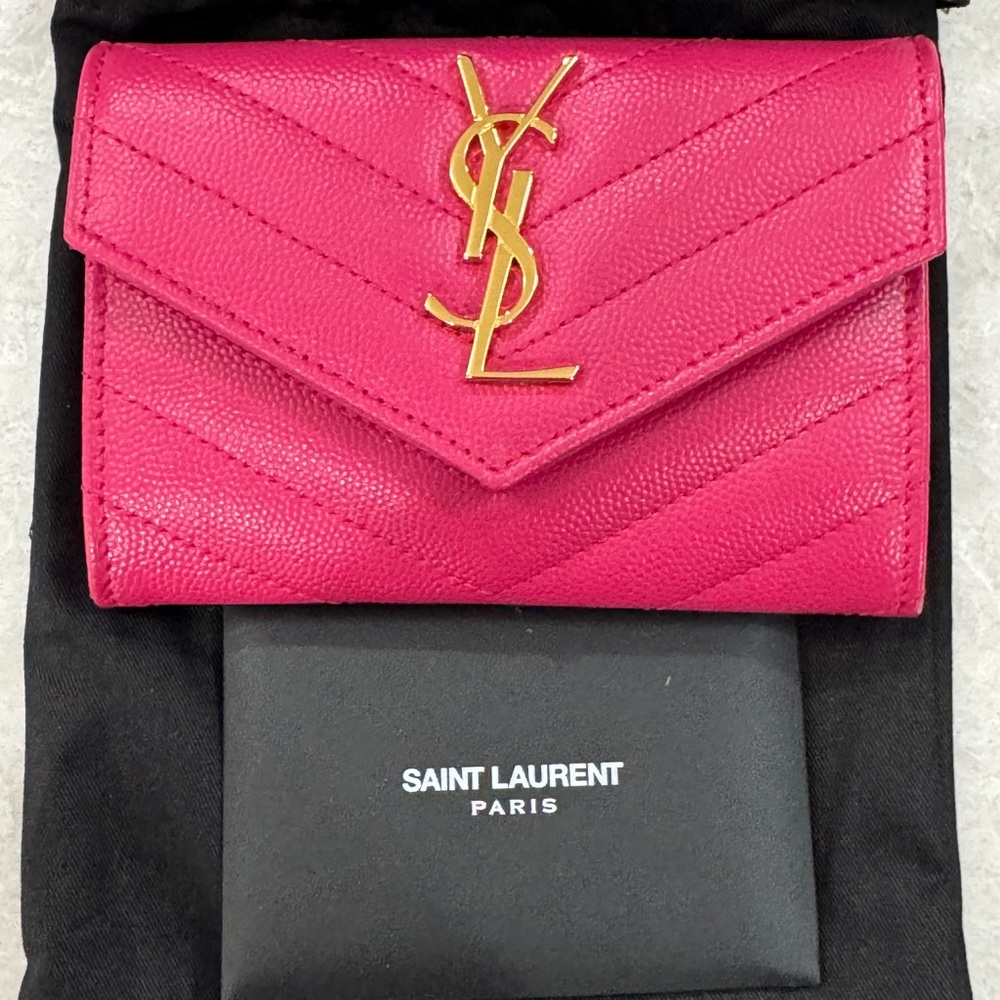 YVES SAINT LAURENT
Cassandre Matelasse Small Envelope Wallet Fuchsia